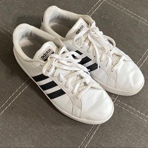 Adidas Cloudfoam sneakers
